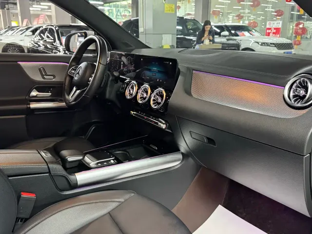 Mercedes-Benz GLA-Class — Фото автомобиля 17
