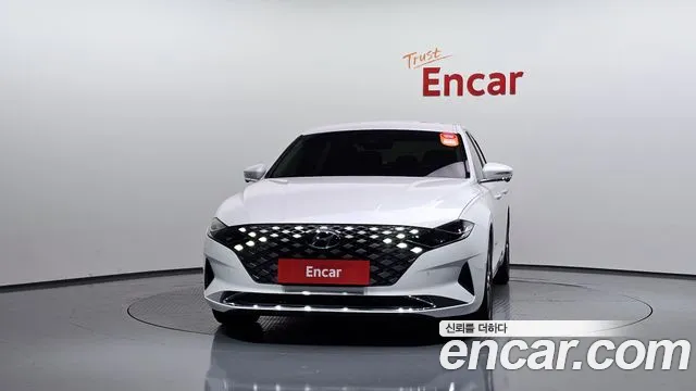Hyundai Grandeur Новый Grandeur IG — Фото автомобиля 3