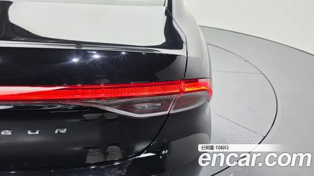 Hyundai Grandeur New — Фото автомобиля 8