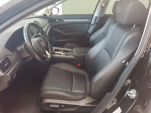 Honda Accord — Фото автомобиля 14