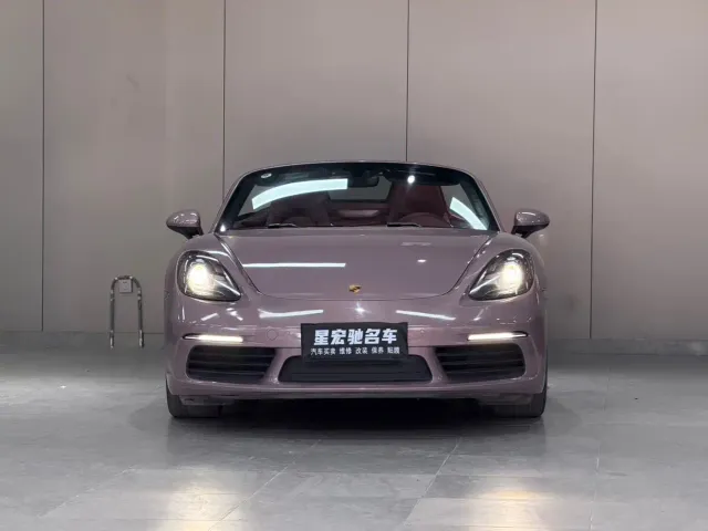 Porsche 718 — Фото автомобиля 3