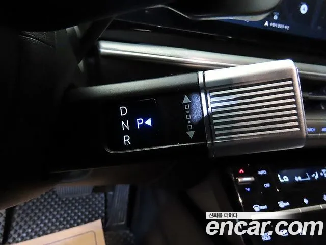 Hyundai Grandeur GN7 — Фото автомобиля 12