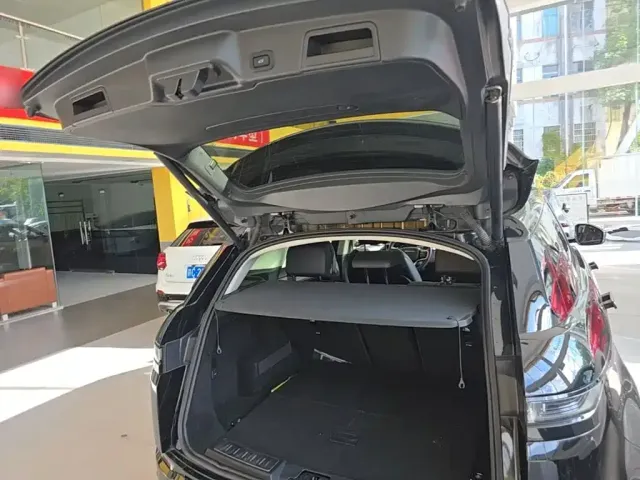 Land Rover Range Rover Evoque — Фото автомобиля 18