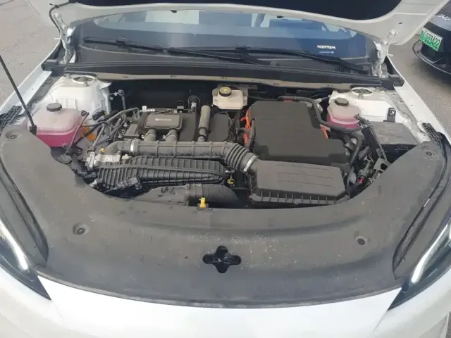 BYD Seal 05 DM-i — Фото автомобиля 10