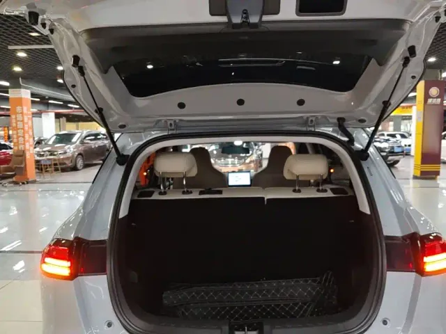 Wuling Binguo PLUS — Фото автомобиля 18