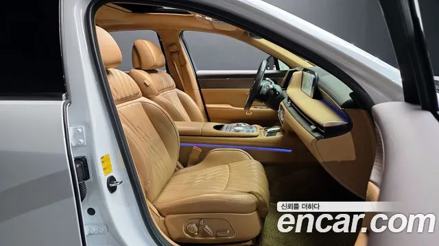 Genesis G90 Бензин 3.5 турбо AWD — Фото автомобиля 10