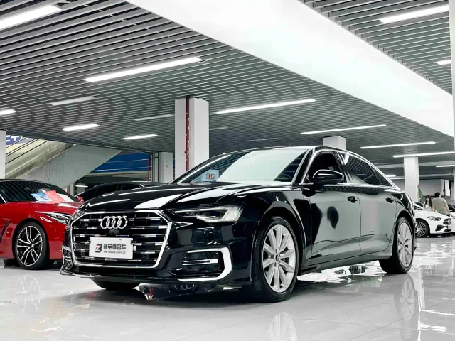 Фотография автомобиля — Audi A6L