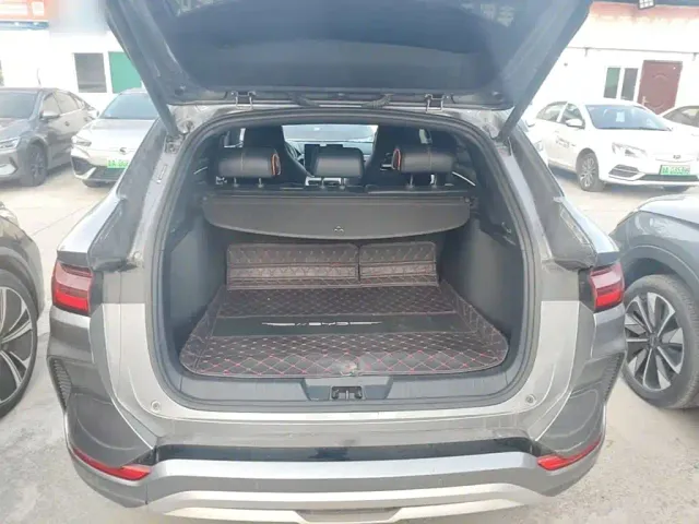 BYD Song PLUS — Фото автомобиля 18