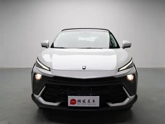 Forthing T5 Evo — Фото автомобиля 2