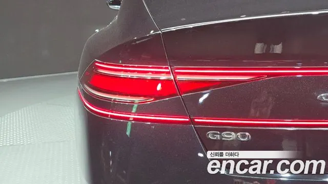 Genesis G90 Бензин 3.5 турбо AWD — Фото автомобиля 23