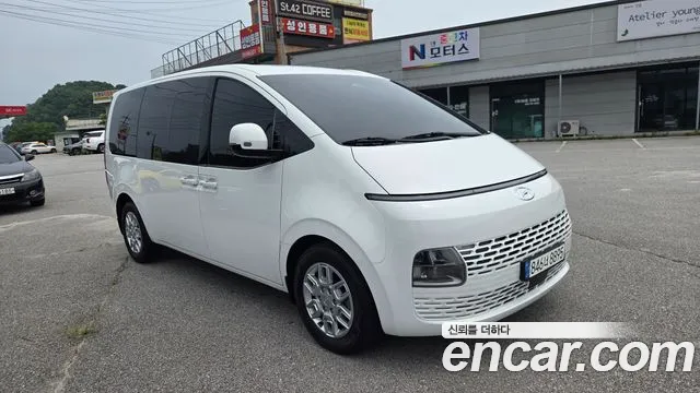 Hyundai Staria — Фото автомобиля 3