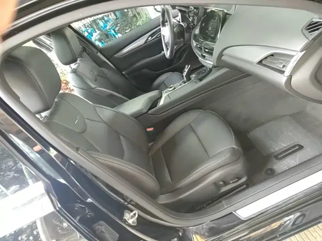 Cadillac CT5 — Фото автомобиля 24