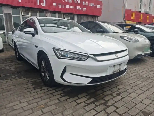 BYD Qin PLUS — Фото автомобиля 3