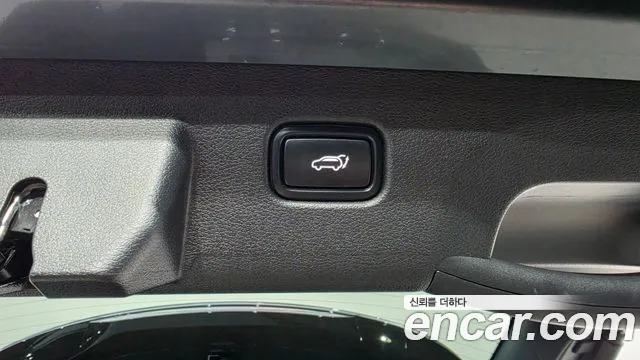 Kia Sportage Sportage 5-е поколение Бензин 1.6 турбо 2WD — Фото автомобиля 28