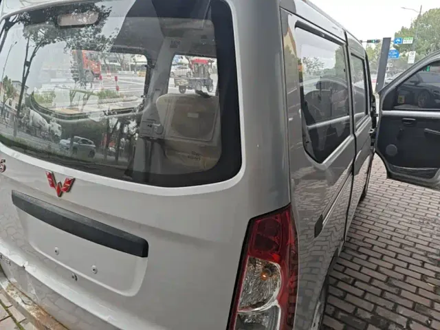 Wuling Rongguang S — Фото автомобиля 6