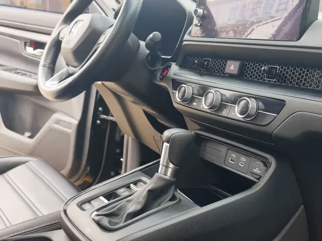 Honda CR-V — Фото автомобиля 16
