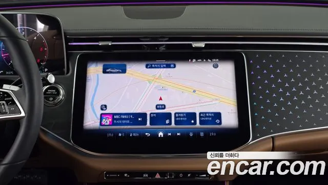 Mercedes-Benz E-Class — Фото автомобиля 12
