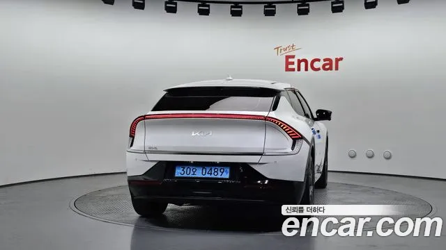 Kia EV6 — Фото автомобиля 4