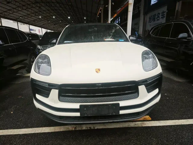 Porsche Macan — Фото автомобиля 3