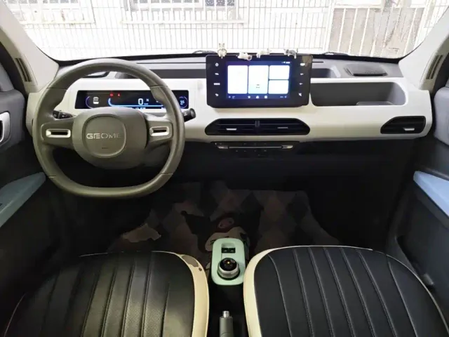 Geely Panda — Фото автомобиля 9