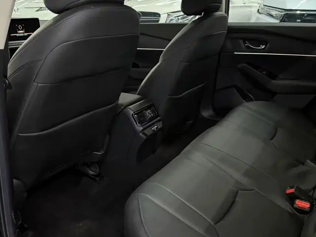 Honda Accord — Фото автомобиля 8