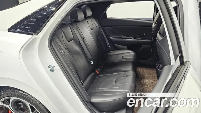 Hyundai Avante CN7 — Фото автомобиля 11