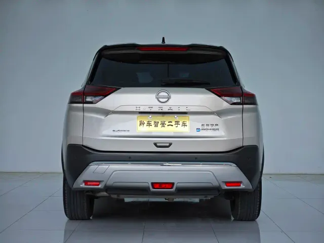 Nissan X-Trail — Фото автомобиля 5