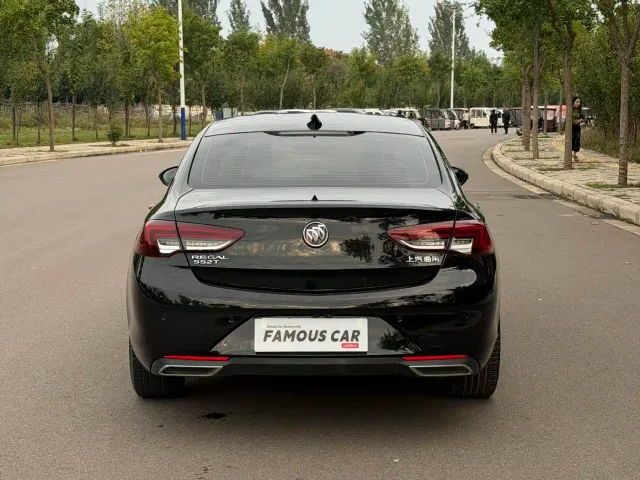 Buick Regal — Фото автомобиля 5