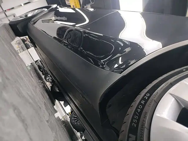 Tesla Model Y — Фото автомобиля 21