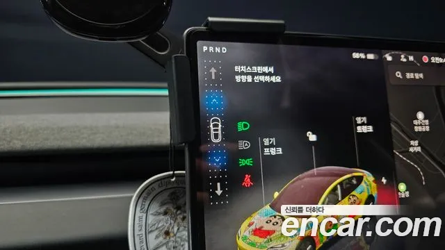 Tesla Model 3 — Фото автомобиля 9
