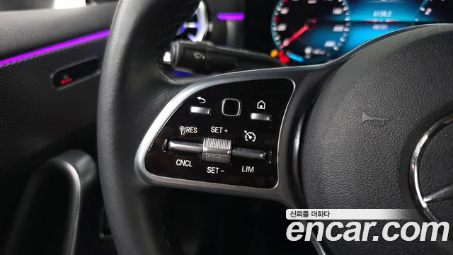 Mercedes-Benz A-Class — Фото автомобиля 28