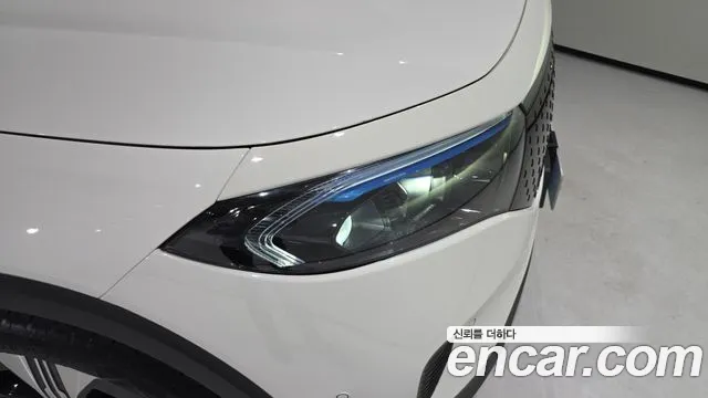 Mercedes-Benz EQB — Фото автомобиля 5