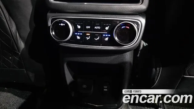 Genesis GV80 — Фото автомобиля 24