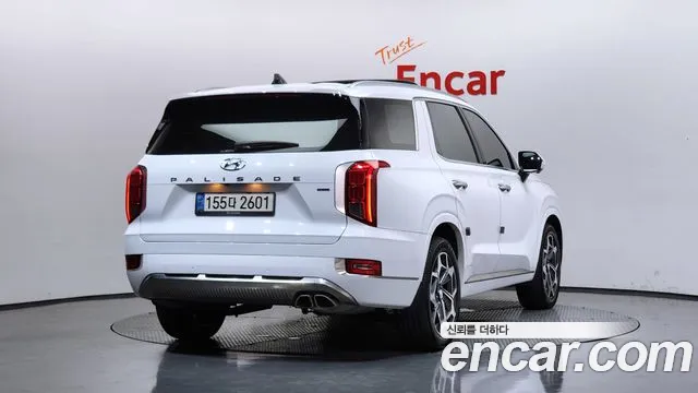 Hyundai Palisade Palisade Дизель 2.2 4WD — Фото автомобиля 2