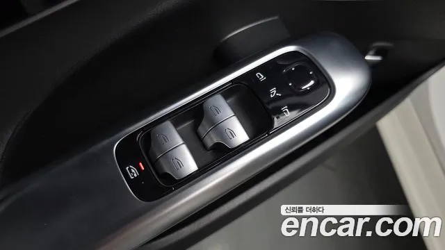 Mercedes-Benz C-Class W206 — Фото автомобиля 30