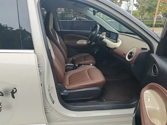 Wuling Bingo — Фото автомобиля 24