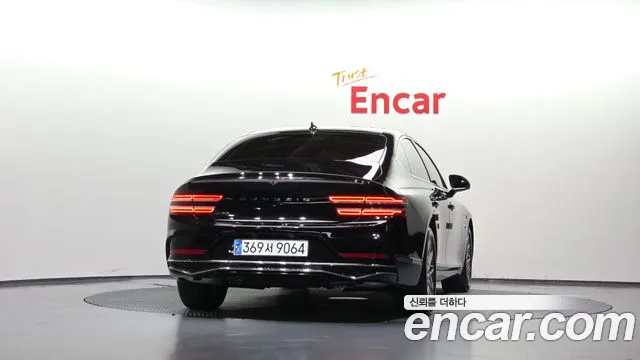 Genesis G80 RG3 — Фото автомобиля 4