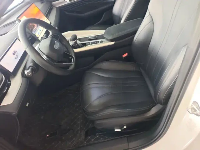 Geely Xingrui — Фото автомобиля 14