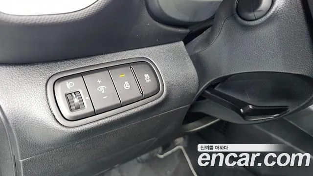 Hyundai Venue Venue 1.6 Flux — Фото автомобиля 18