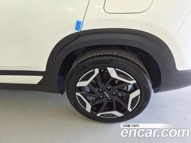 Kia Seltos New — Фото автомобиля 8