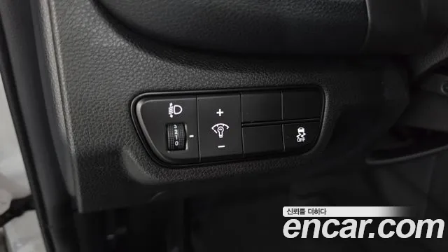 Kia Seltos Новый Seltos Бензин 1.6 турбо 2WD — Фото автомобиля 28