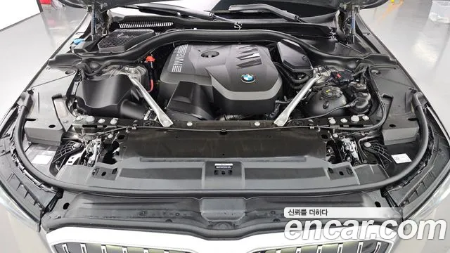 BMW 5 Series G60 — Фото автомобиля 9