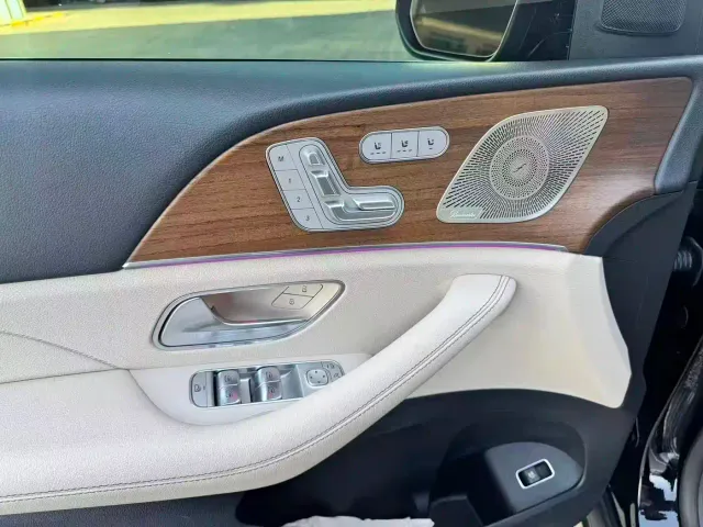 Mercedes-Benz GLS-Class — Фото автомобиля 7