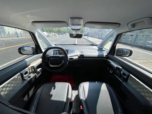 Baojun KiWi EV — Фото автомобиля 8
