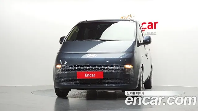 Hyundai Staria Staria L3.5 Tourer 9 мест — Фото автомобиля 3