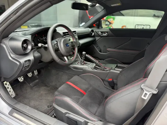 Subaru BRZ — Фото автомобиля 7