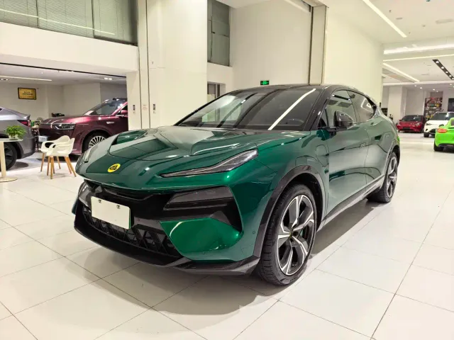 Фотография автомобиля — Lotus Eletre
