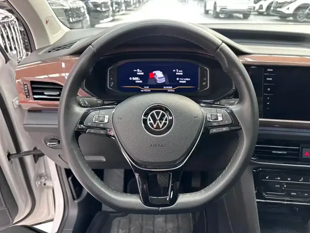 Volkswagen Tharu — Фото автомобиля 12