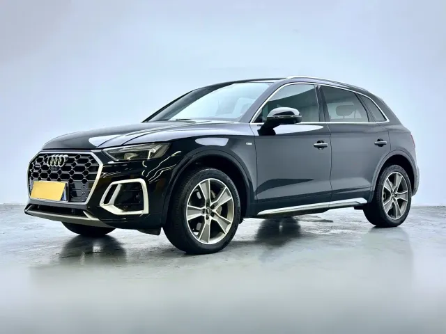 Фотография автомобиля — Audi Q5L