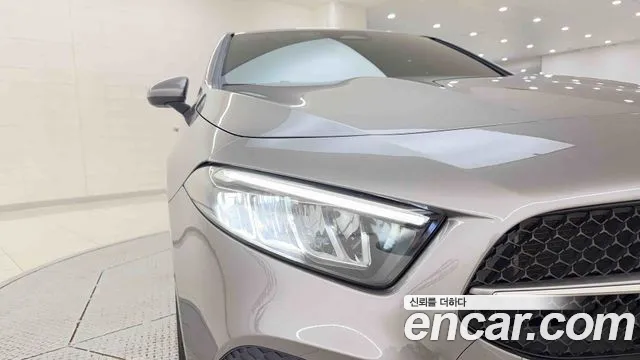 Mercedes-Benz A-Class W177 — Фото автомобиля 10